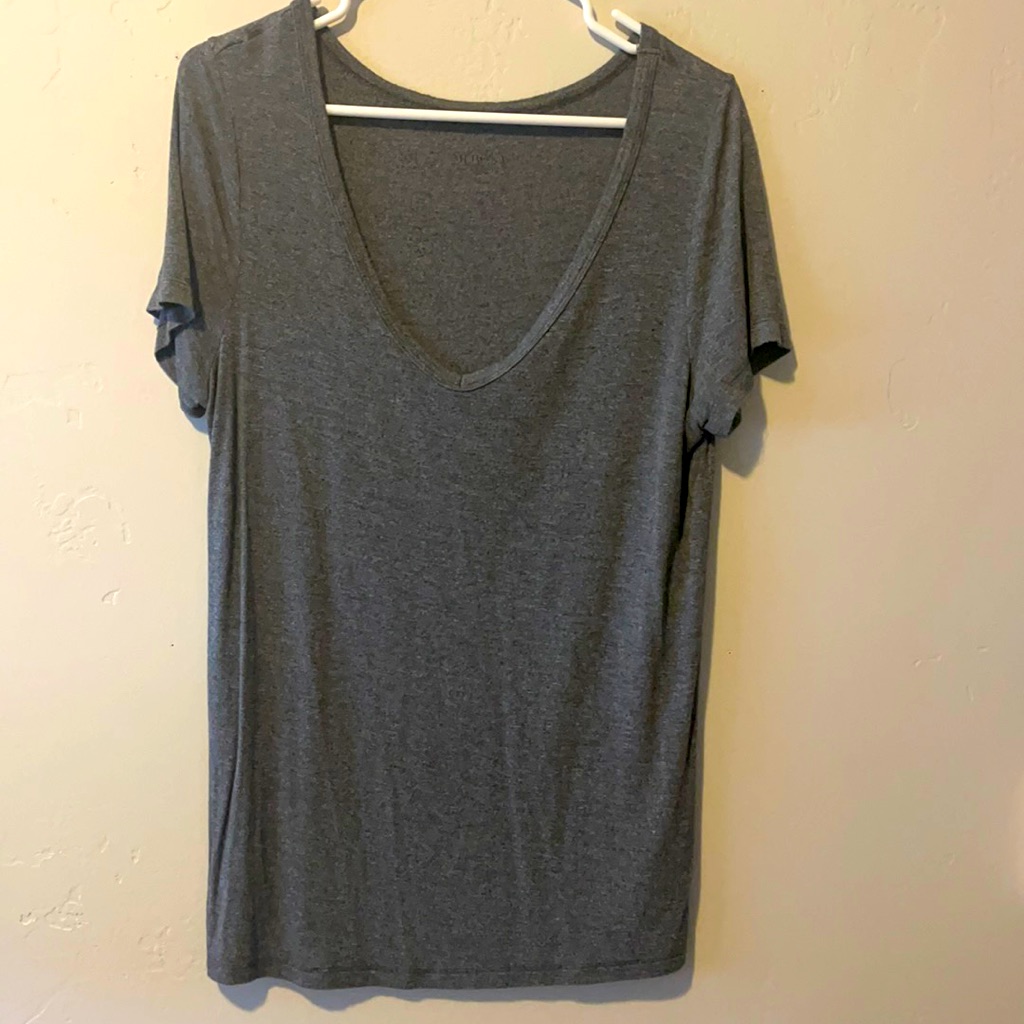 V-Neck Basic Tee